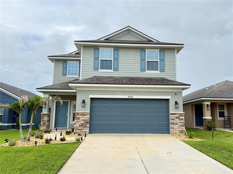 For Rent: $2,600 (4 beds, 2 baths, 2181 Square Feet)