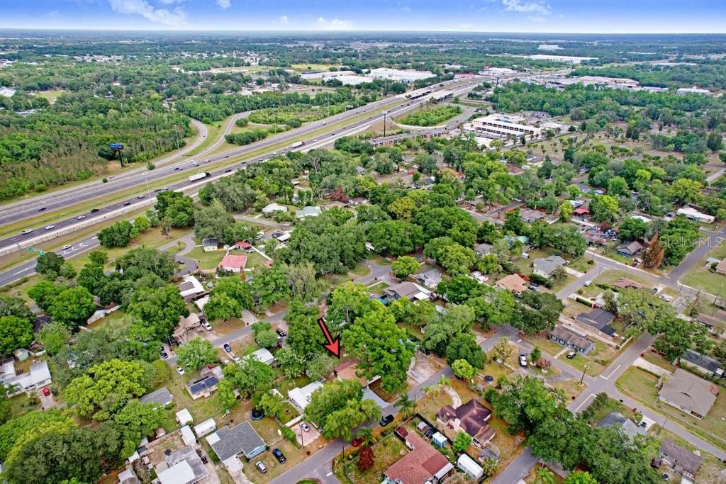 Activo con contrato: $335,000 (3 camas, 2 baños, 1309 Pies cuadrados)