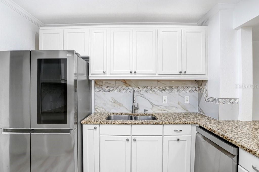 Activo con contrato: $335,000 (3 camas, 2 baños, 1309 Pies cuadrados)