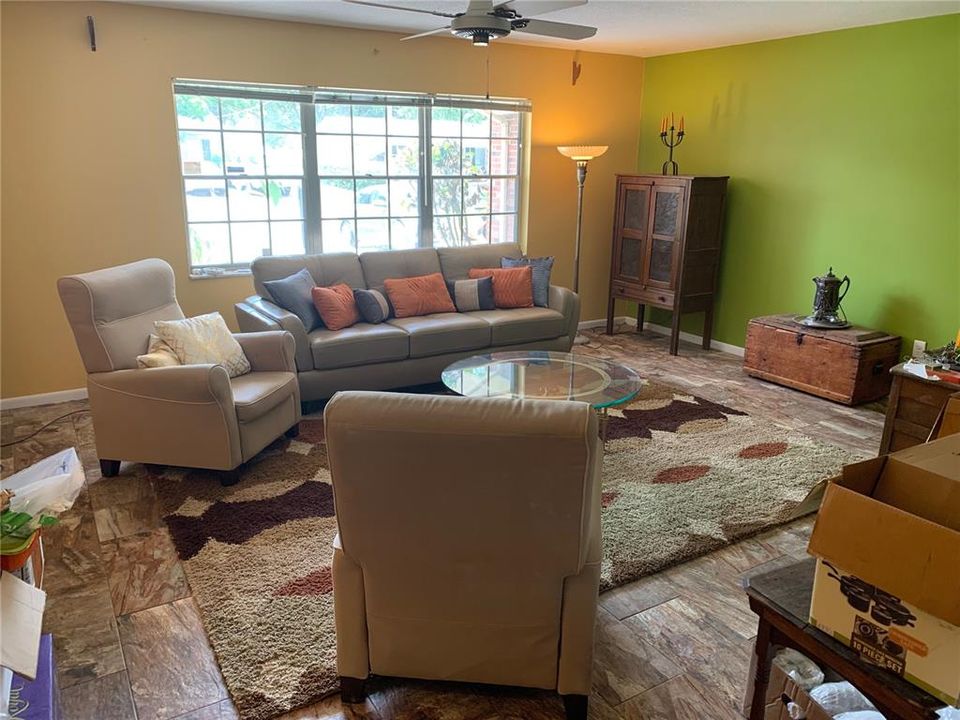 For Sale: $239,000 (3 beds, 2 baths, 1806 Square Feet)