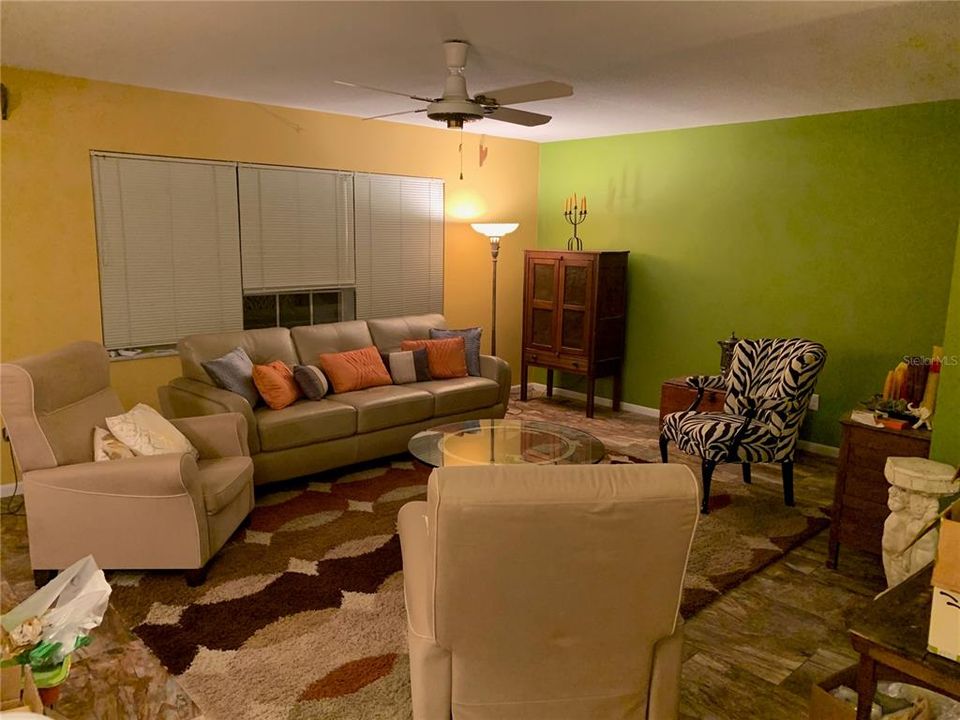 For Sale: $239,000 (3 beds, 2 baths, 1806 Square Feet)