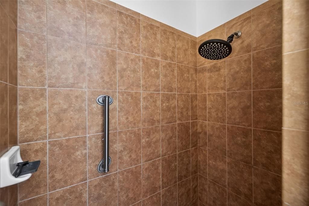 For Rent: $5,000 (4 beds, 3 baths, 2252 Square Feet)