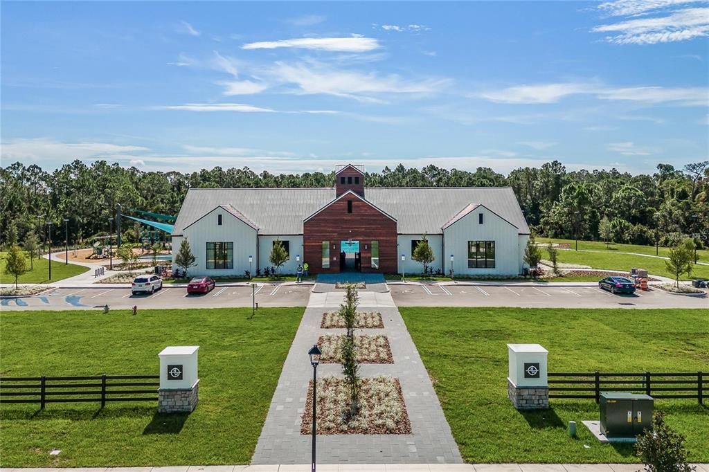 Active With Contract: $2,250 (3 beds, 2 baths, 1620 Square Feet)