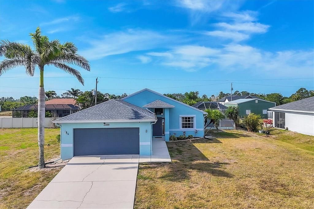 Vendido Recientemente: $349,500 (4 camas, 2 baños, 1930 Pies cuadrados)