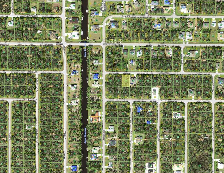 En Venta: $13,500 (0.23 acres)