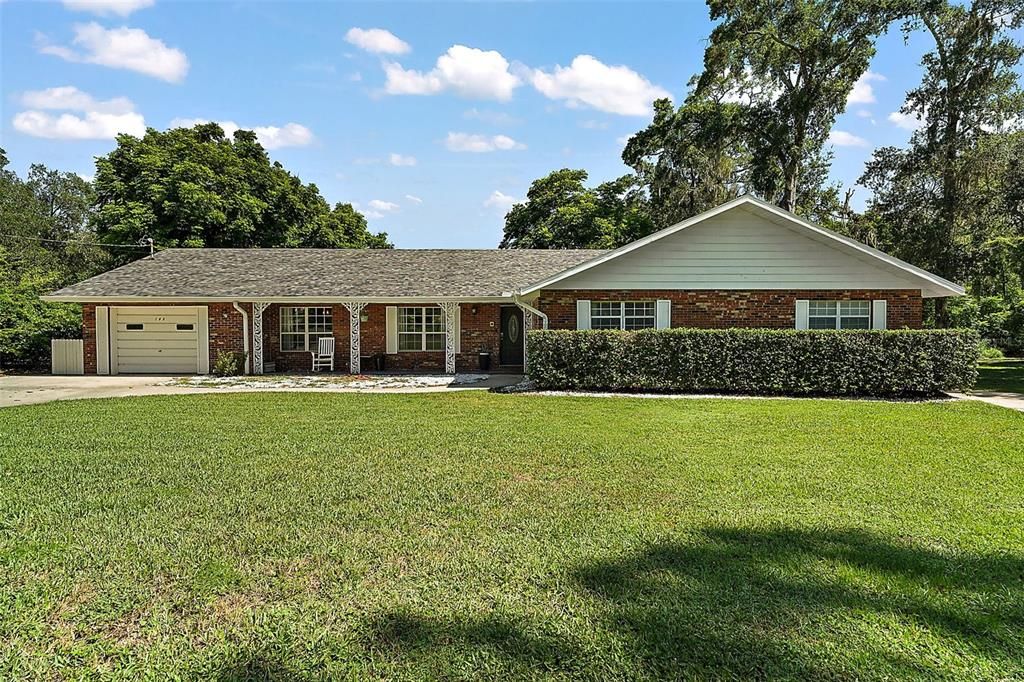 For Sale: $699,900 (4 beds, 3 baths, 2878 Square Feet)