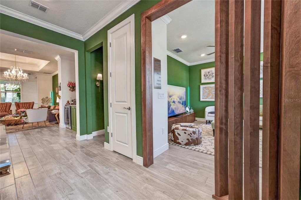 For Sale: $715,000 (3 beds, 2 baths, 2270 Square Feet)
