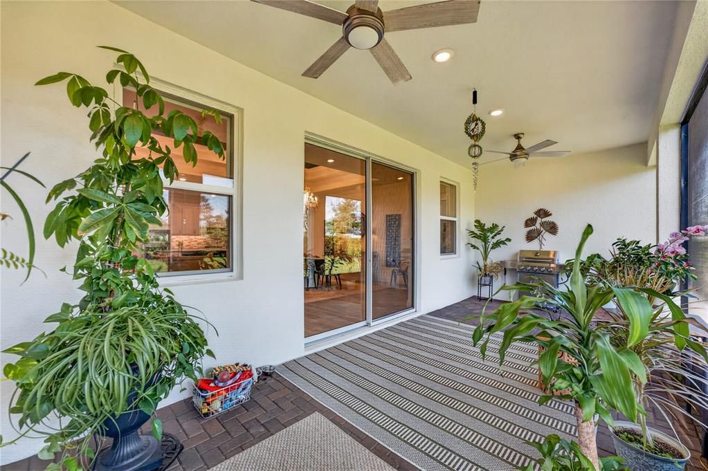 For Sale: $715,000 (3 beds, 2 baths, 2270 Square Feet)