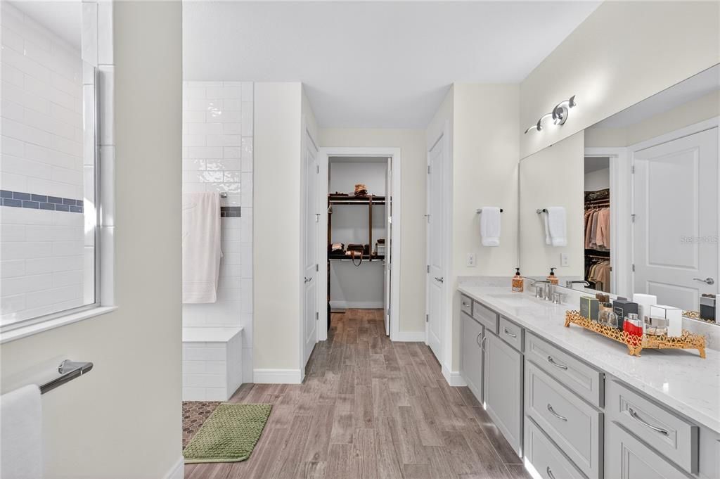 For Sale: $715,000 (3 beds, 2 baths, 2270 Square Feet)