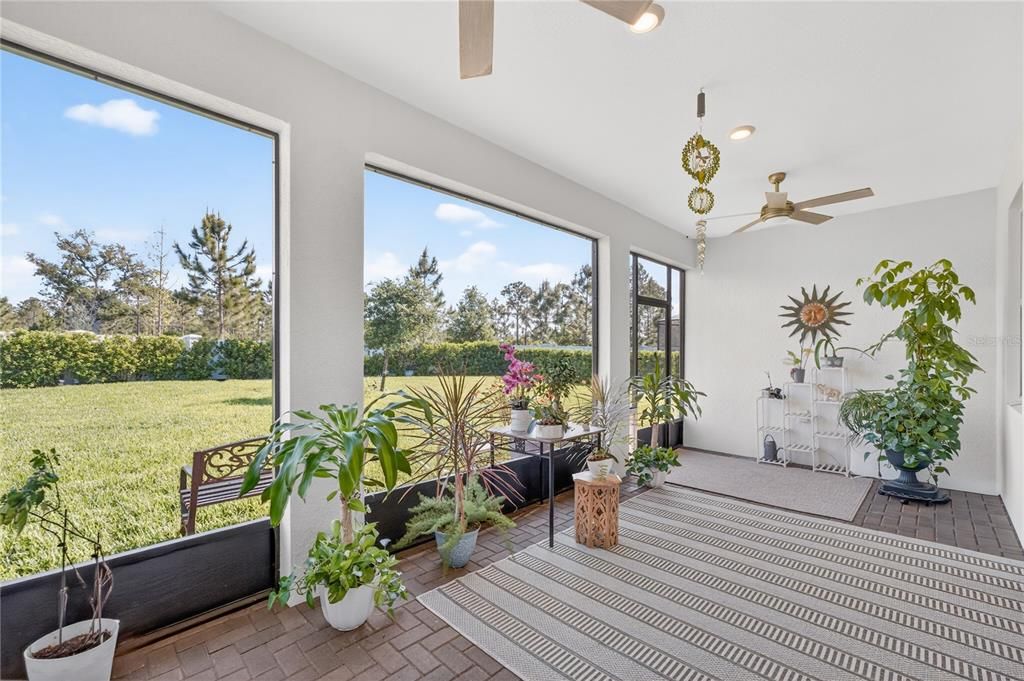 For Sale: $715,000 (3 beds, 2 baths, 2270 Square Feet)