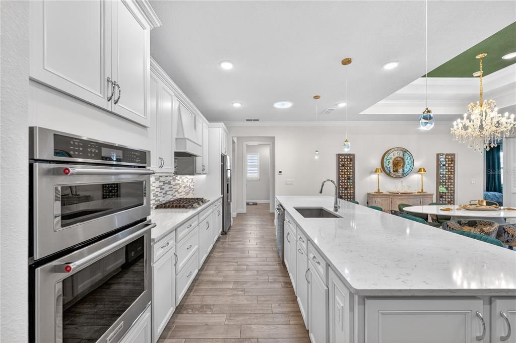 For Sale: $715,000 (3 beds, 2 baths, 2270 Square Feet)
