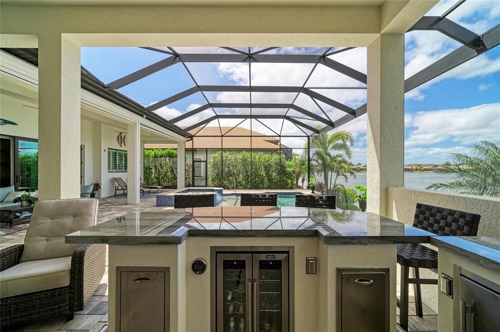 Activo con contrato: $1,750,000 (3 camas, 3 baños, 3724 Pies cuadrados)
