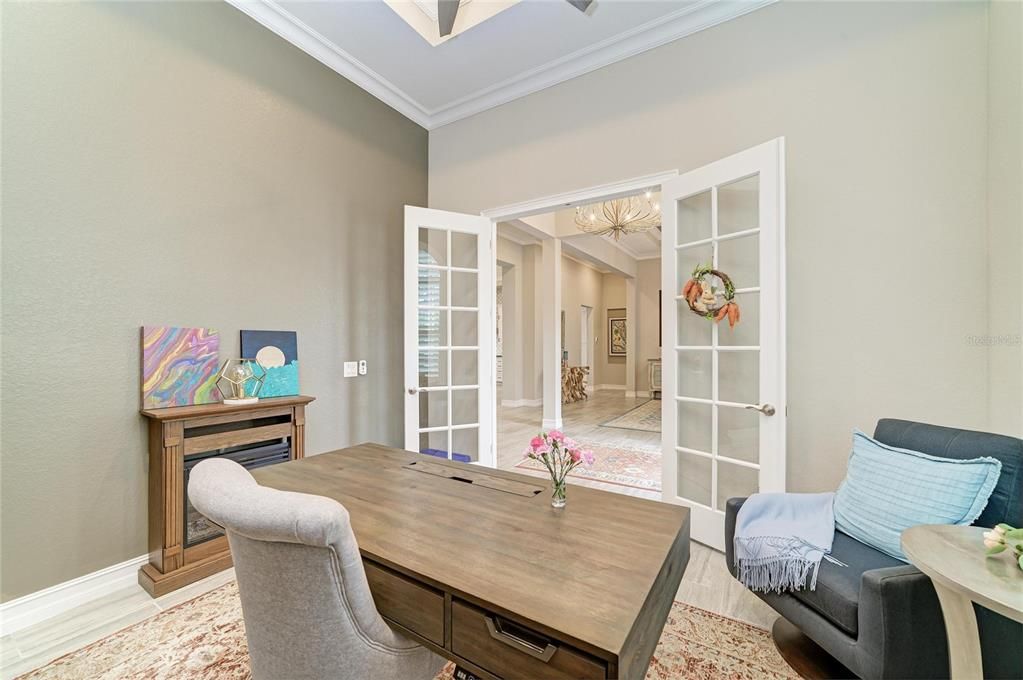 Activo con contrato: $1,750,000 (3 camas, 3 baños, 3724 Pies cuadrados)