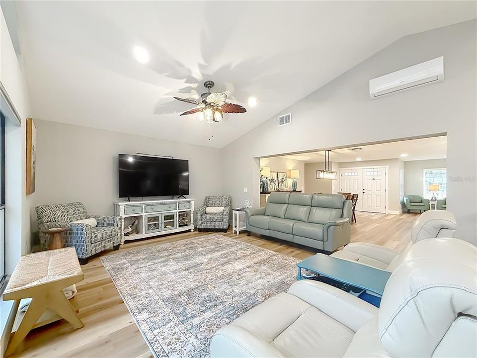Active With Contract: $649,000 (3 beds, 2 baths, 1992 Square Feet)