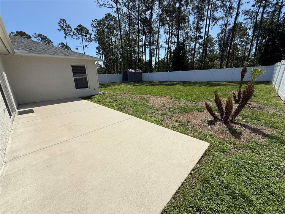 For Rent: $2,000 (3 beds, 2 baths, 1474 Square Feet)