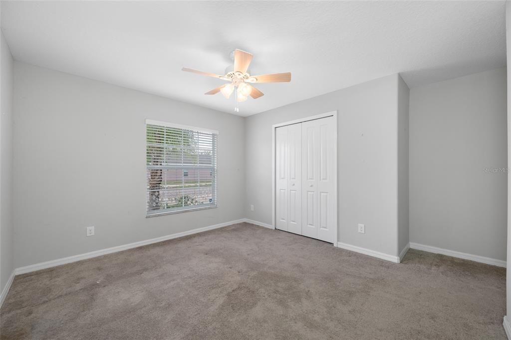 Active With Contract: $300,000 (4 beds, 2 baths, 1810 Square Feet)