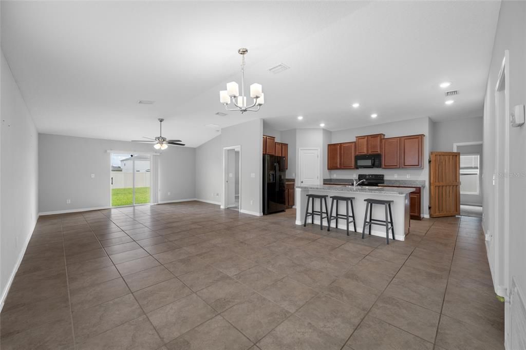 Active With Contract: $300,000 (4 beds, 2 baths, 1810 Square Feet)