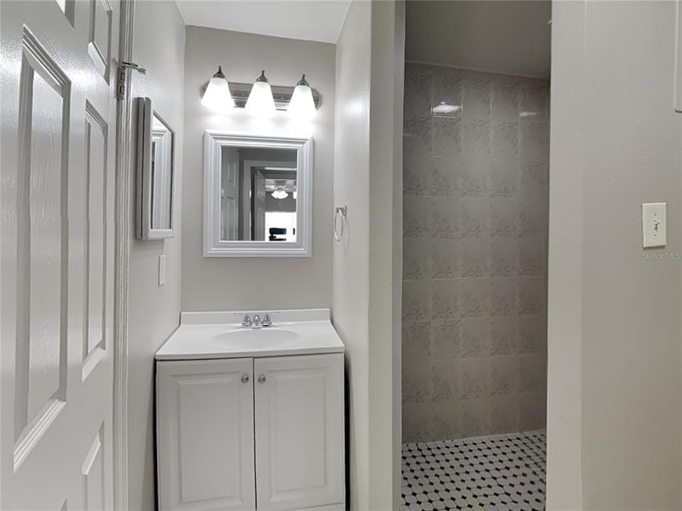 Active With Contract: $2,339 (4 beds, 3 baths, 1396 Square Feet)
