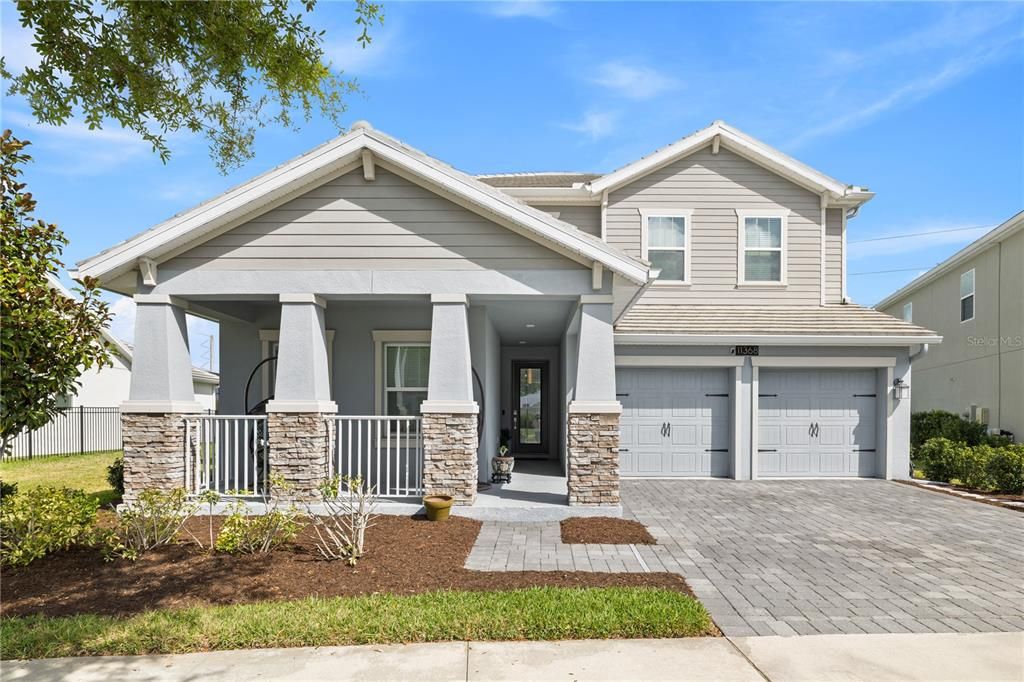 Active With Contract: $780,000 (5 beds, 3 baths, 3931 Square Feet)