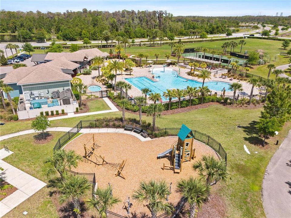 Active With Contract: $780,000 (5 beds, 3 baths, 3931 Square Feet)