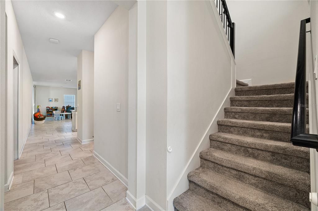 Active With Contract: $780,000 (5 beds, 3 baths, 3931 Square Feet)