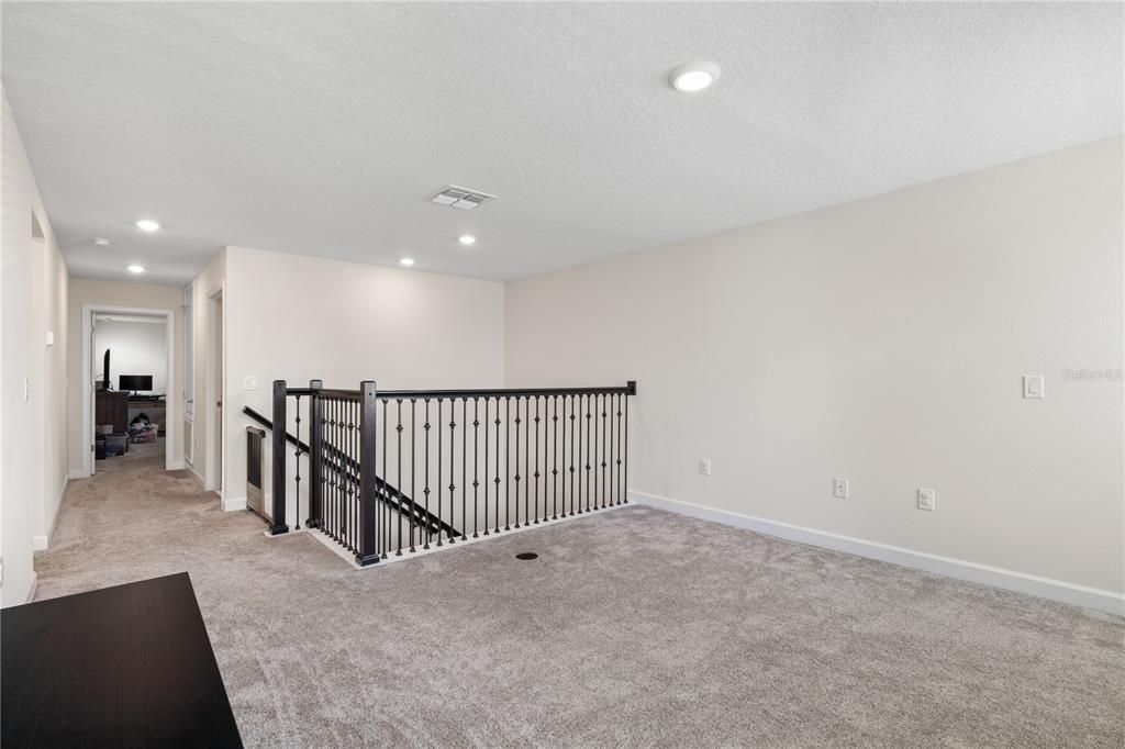 Active With Contract: $780,000 (5 beds, 3 baths, 3931 Square Feet)
