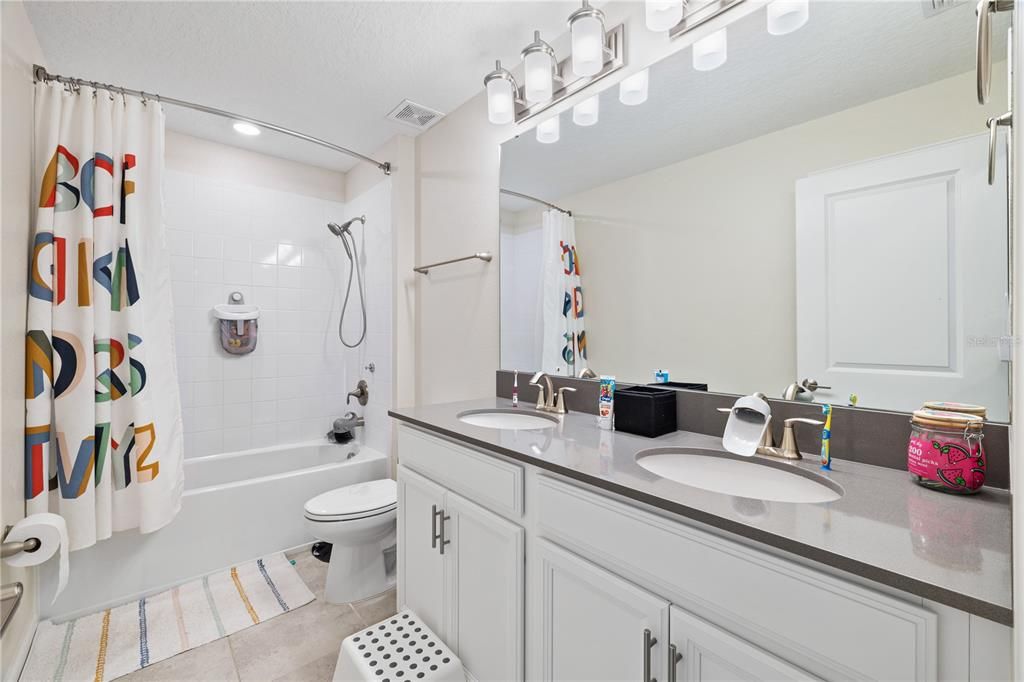 Active With Contract: $780,000 (5 beds, 3 baths, 3931 Square Feet)