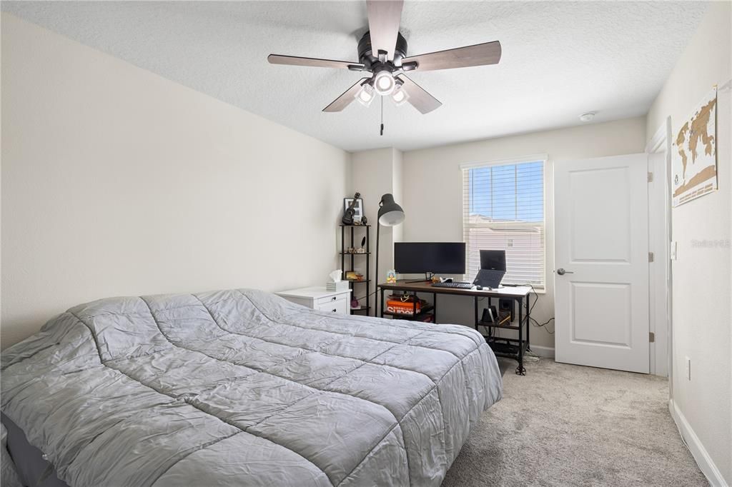 Active With Contract: $780,000 (5 beds, 3 baths, 3931 Square Feet)