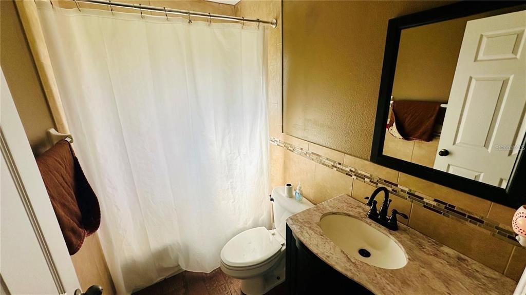 Active With Contract: $2,200 (3 beds, 2 baths, 1697 Square Feet)