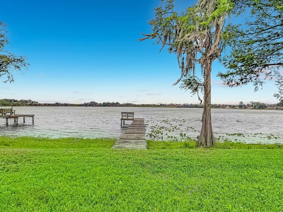 En Venta: $469,900 (3 camas, 2 baños, 2247 Pies cuadrados)