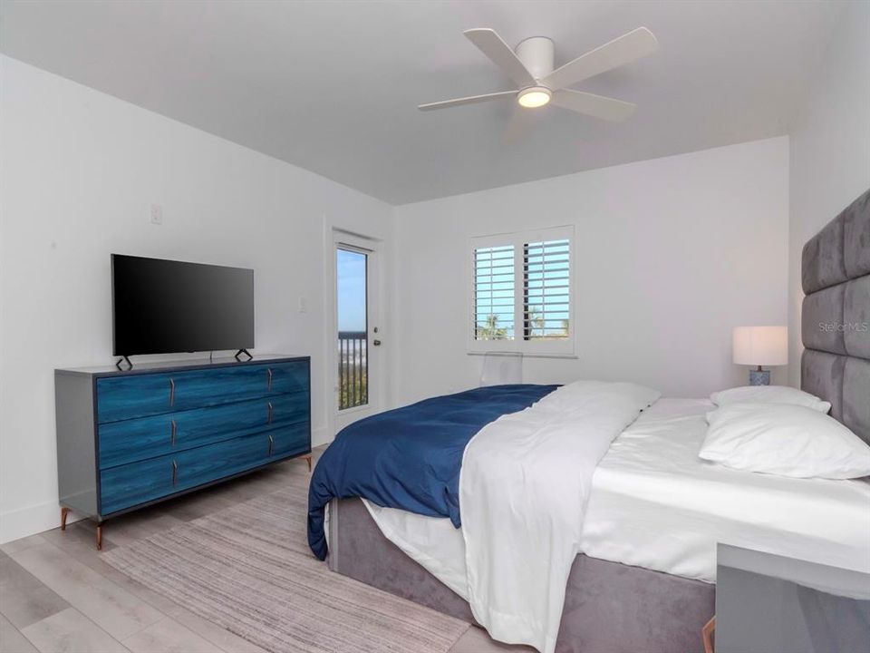 For Rent: $7,000 (3 beds, 2 baths, 1345 Square Feet)