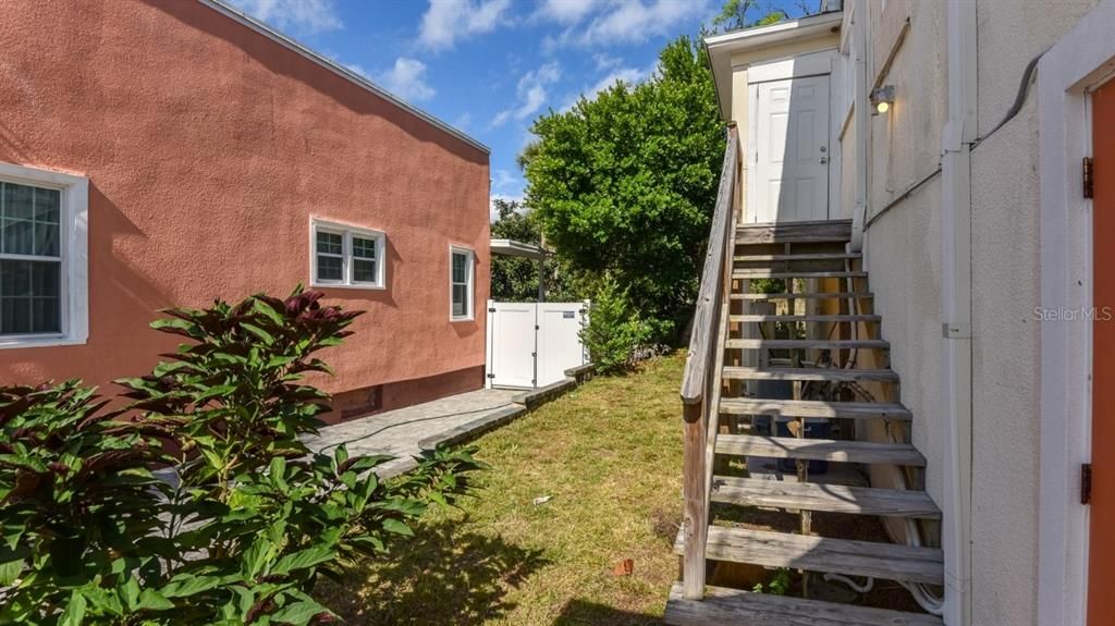 На продажу: $309,000 (3 спален, 2 ванн, 2068 Квадратных фут)