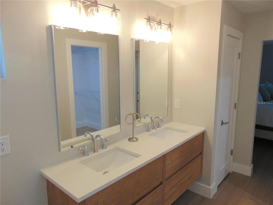В аренду: $2,995 (3 спален, 2 ванн, 1600 Квадратных фут)