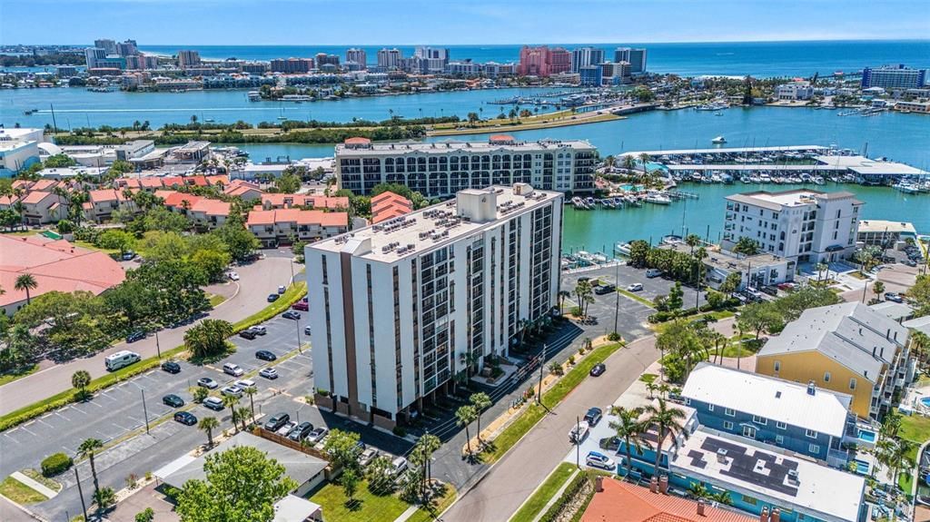 For Rent: $2,500 (2 beds, 2 baths, 1005 Square Feet)