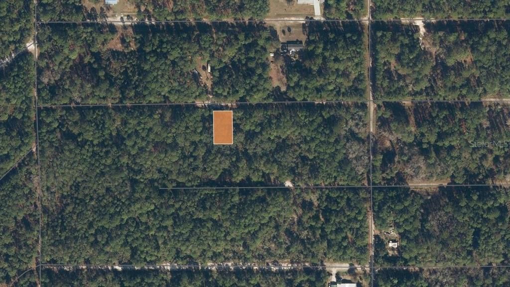 待售: $13,100 (0.23 acres)