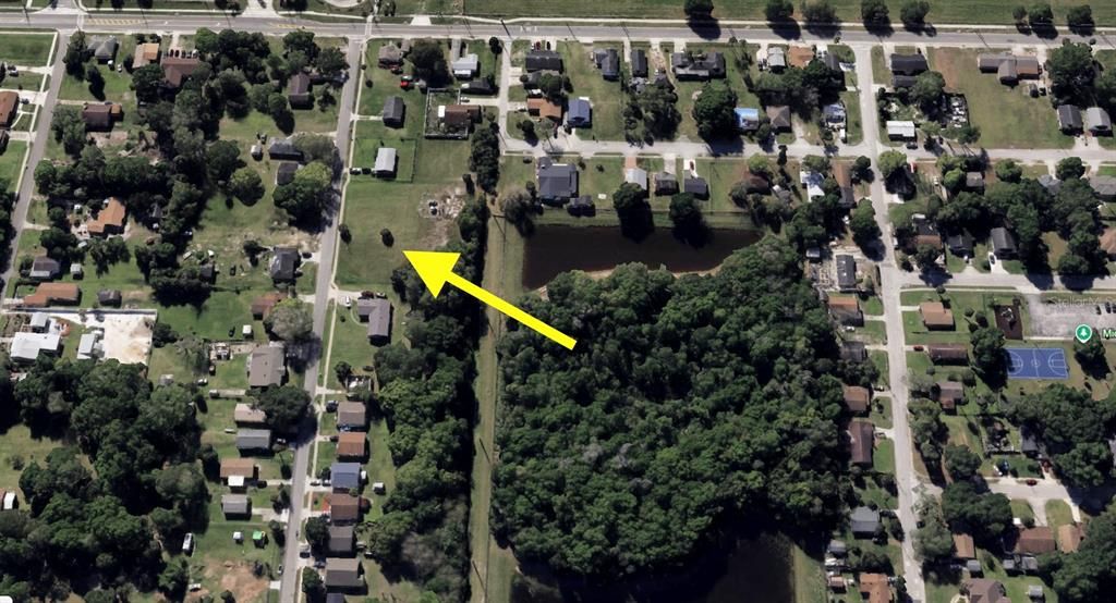 待售: $49,900 (0.27 acres)