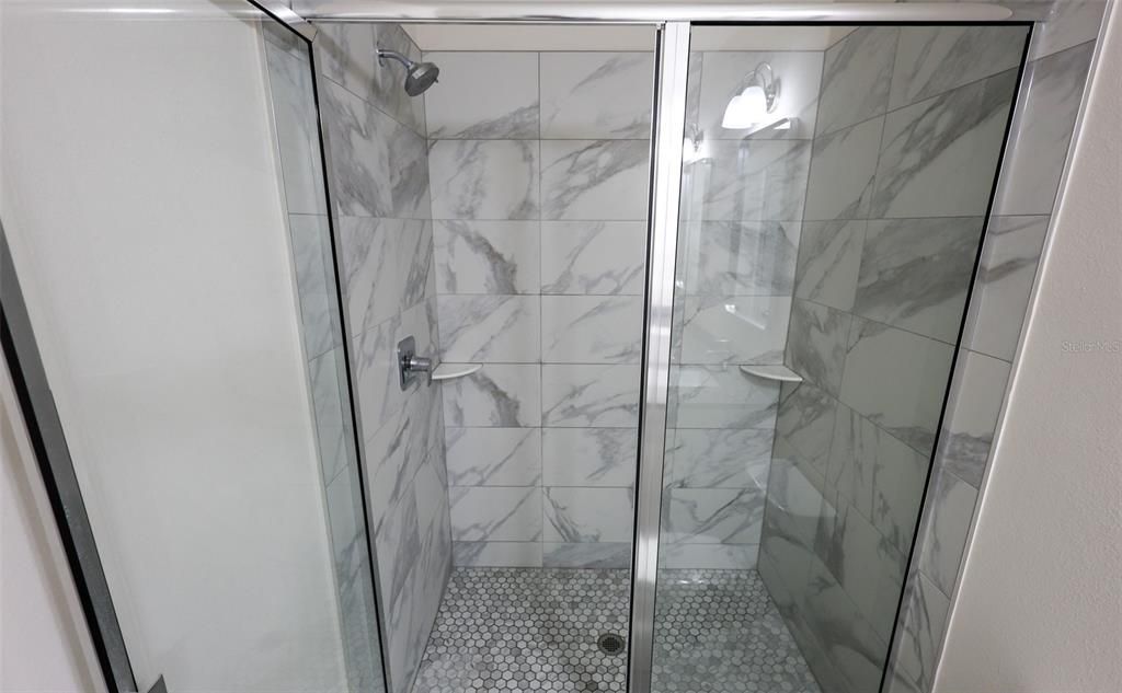 For Sale: $410,000 (3 beds, 2 baths, 1780 Square Feet)