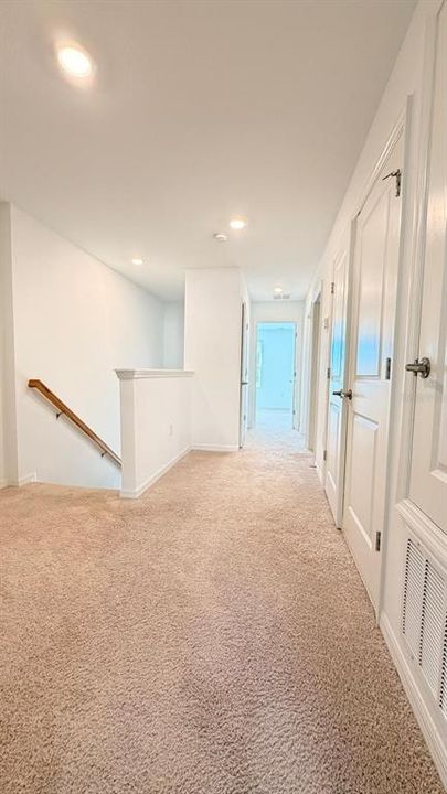 合同活跃: $249,990 (3 贝兹, 2 浴室, 1552 平方英尺)