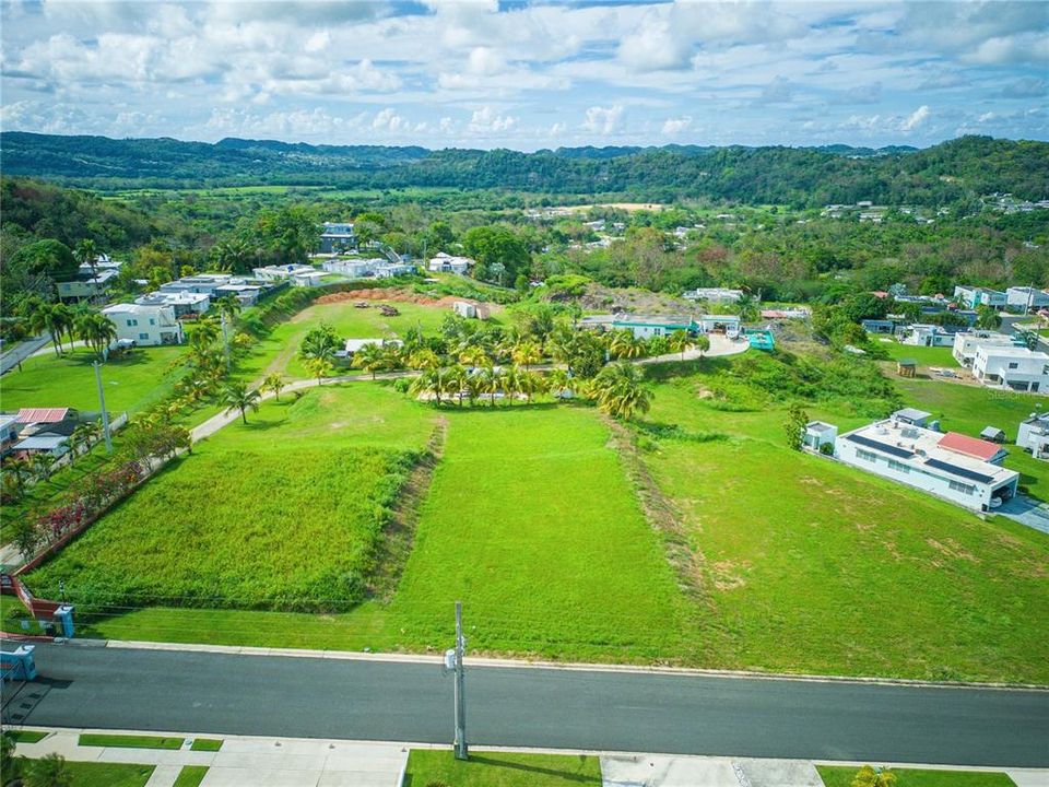 На продажу: $149,000 (0.36 acres)