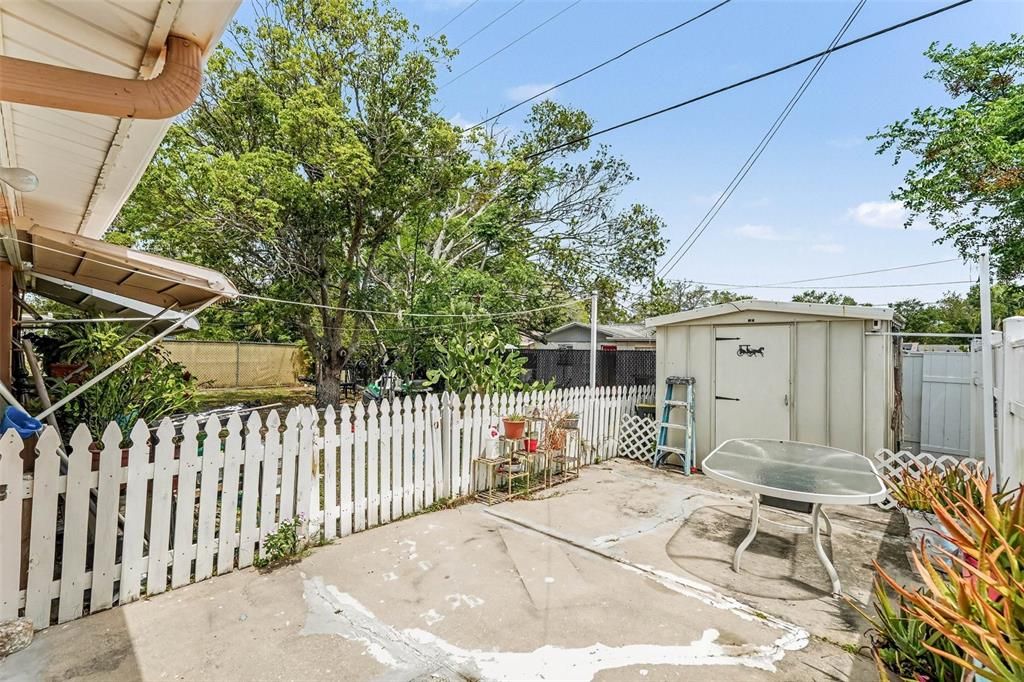 Activo con contrato: $235,900 (2 camas, 2 baños, 1499 Pies cuadrados)