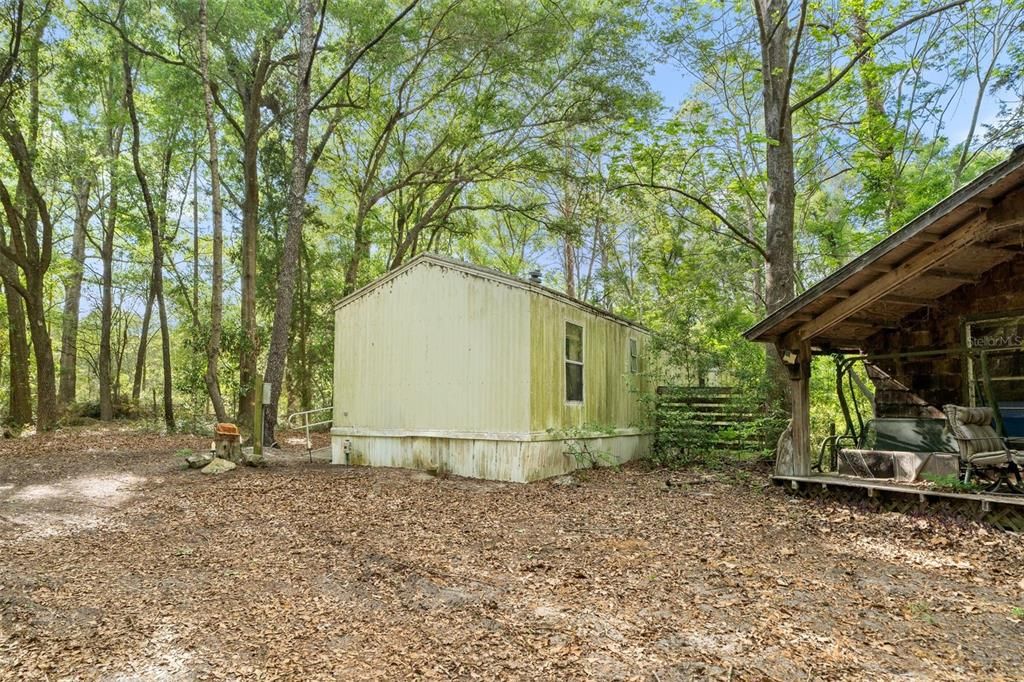 For Sale: $155,000 (3 beds, 2 baths, 728 Square Feet)