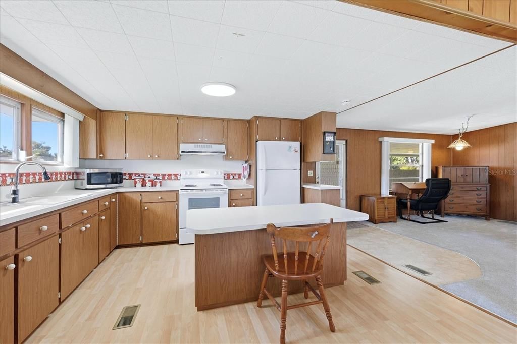 En Venta: $135,000 (2 camas, 2 baños, 1090 Pies cuadrados)