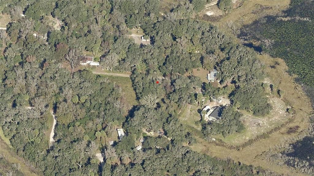 На продажу: $9,400 (0.41 acres)