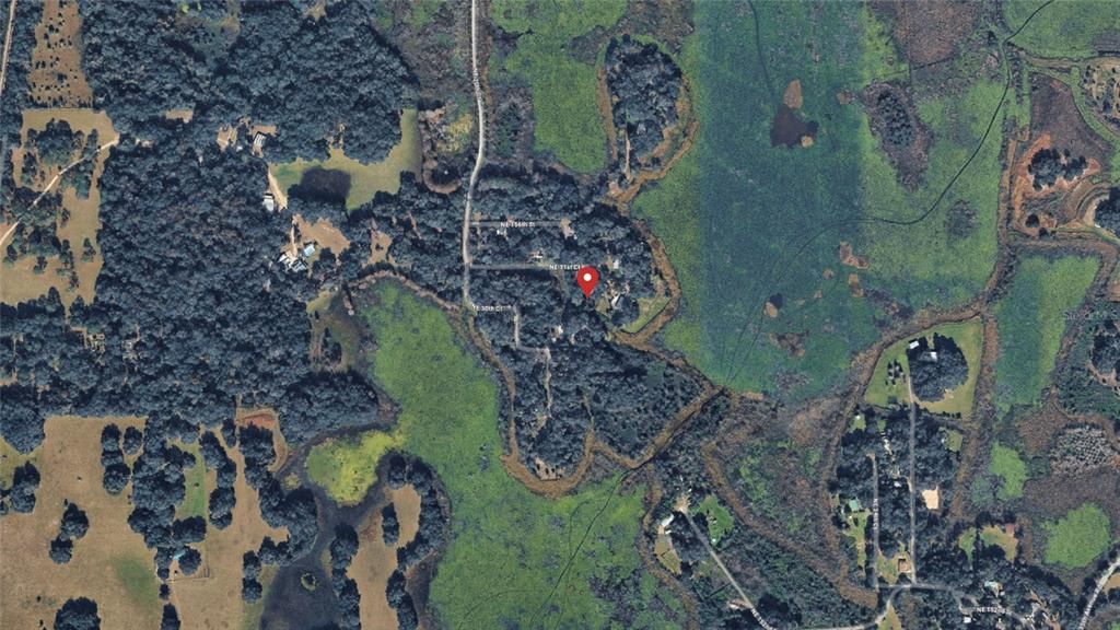 На продажу: $9,400 (0.41 acres)