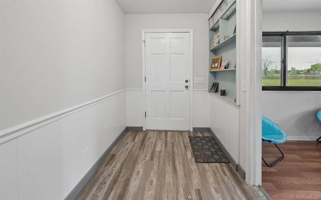 En Venta: $325,000 (3 camas, 3 baños, 2664 Pies cuadrados)