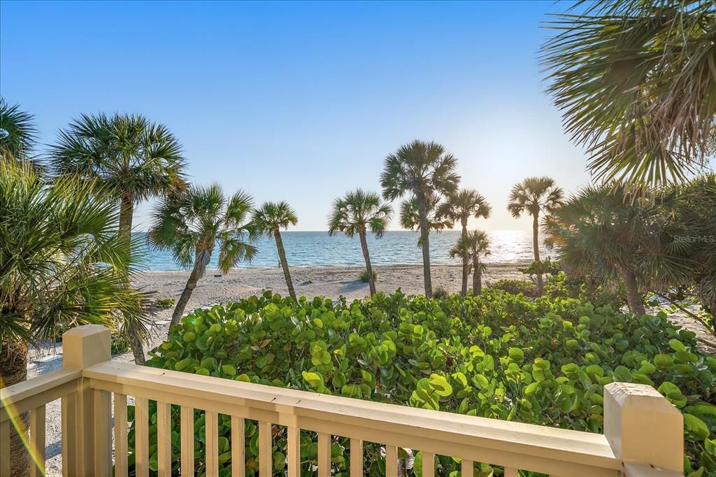 For Sale: $4,690,000 (5 beds, 4 baths, 4033 Square Feet)