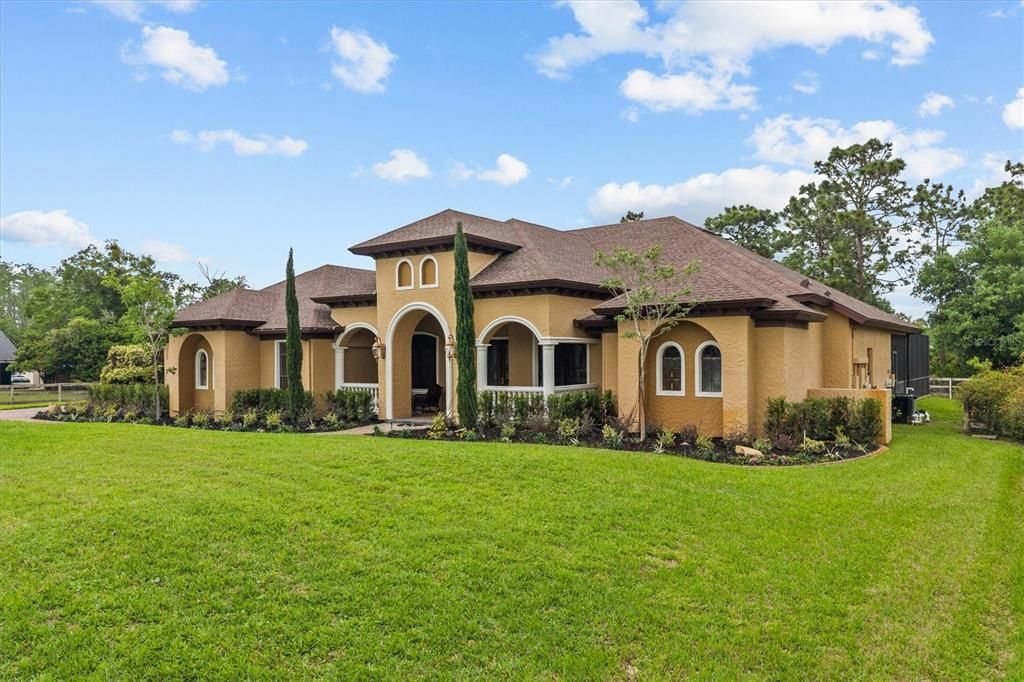 En Venta: $1,150,000 (6 camas, 5 baños, 4635 Pies cuadrados)