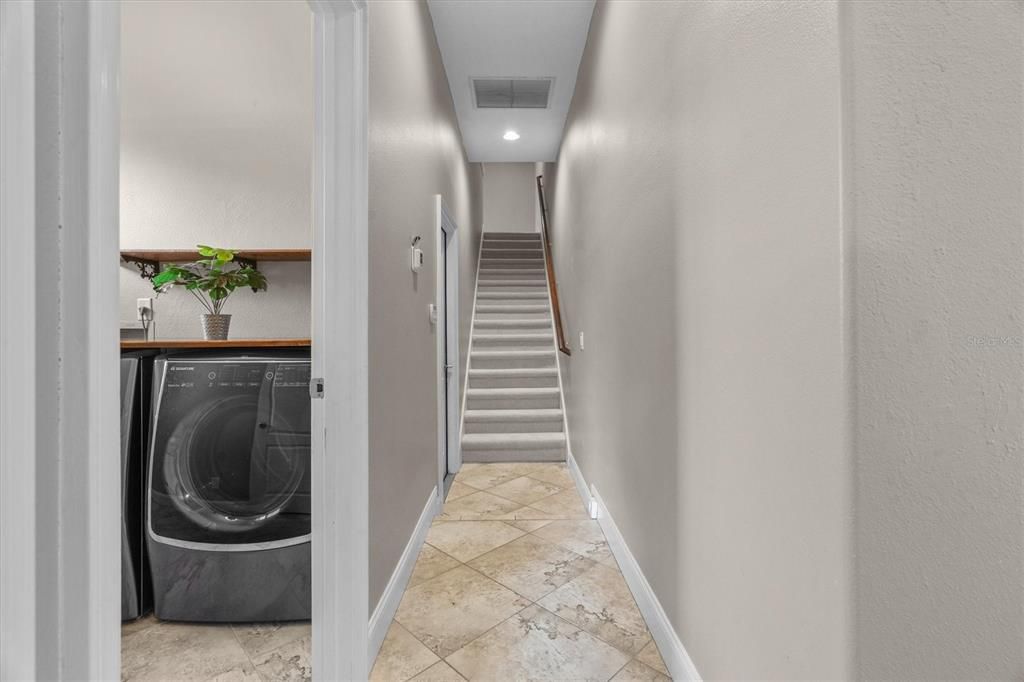 En Venta: $1,150,000 (6 camas, 5 baños, 4635 Pies cuadrados)