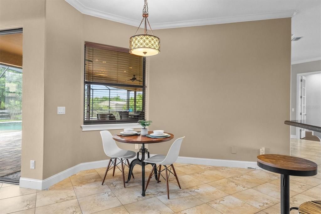 En Venta: $1,150,000 (6 camas, 5 baños, 4635 Pies cuadrados)