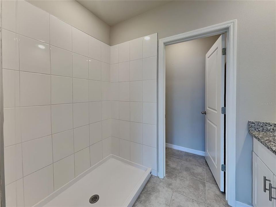 Active With Contract: $1,889 (3 beds, 2 baths, 1269 Square Feet)
